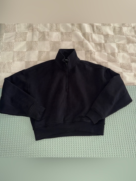 Athleta Sweaters - Athleta Seasoft Quarter Zip Sweatshirt in black size Small